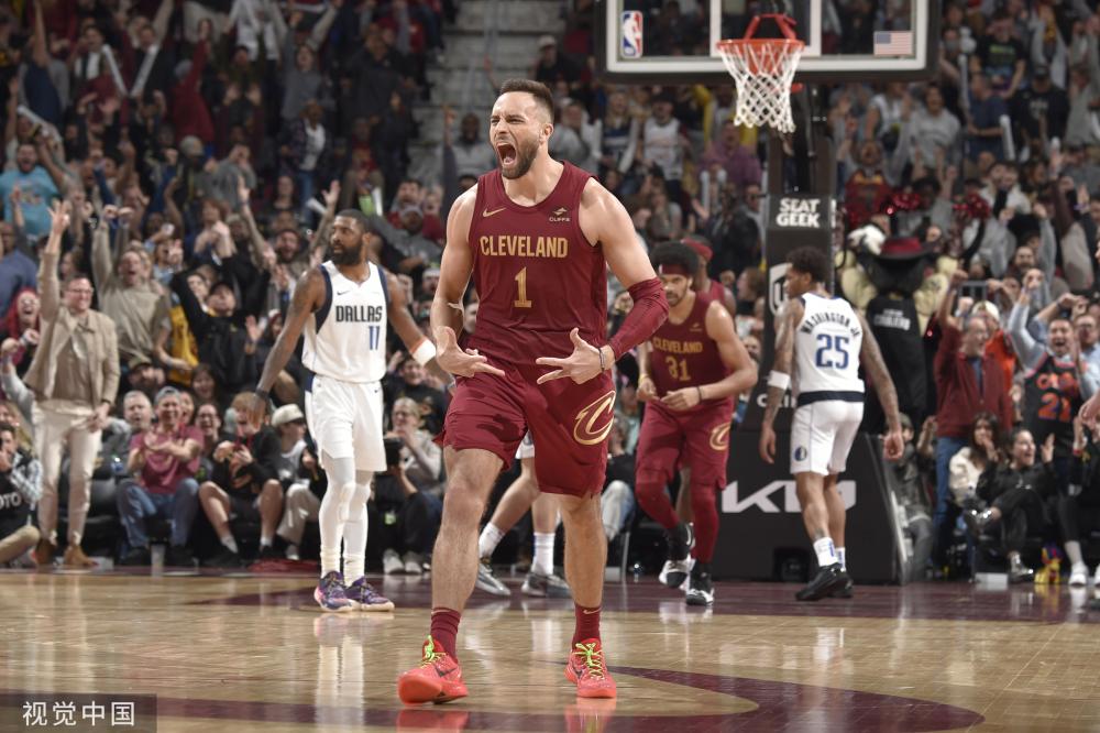 万的豪宅中 万的豪宅中